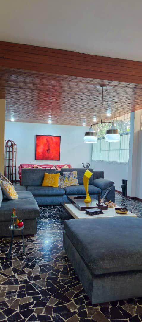 Casa Recientemente Reformada en Zona Alta del Marqués