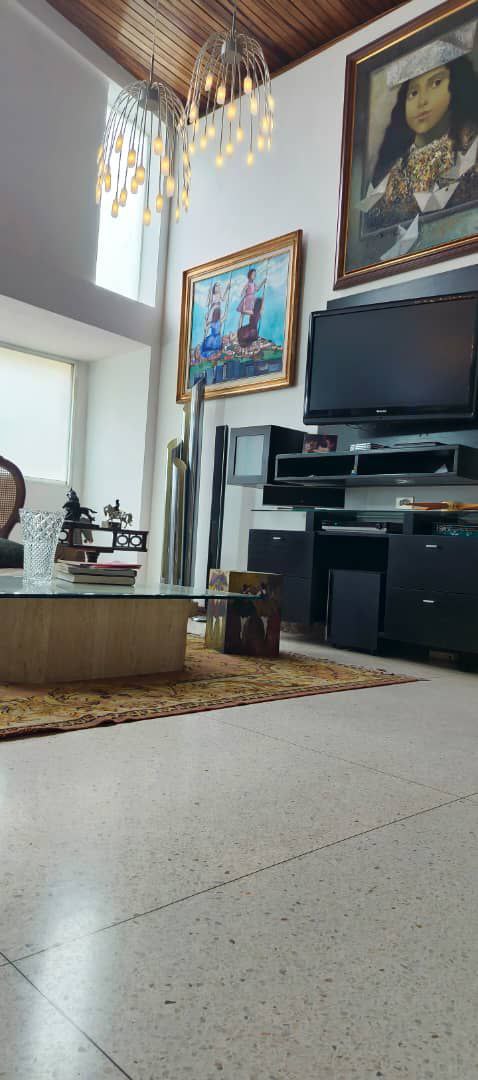Casa Recientemente Reformada en Zona Alta del Marqués